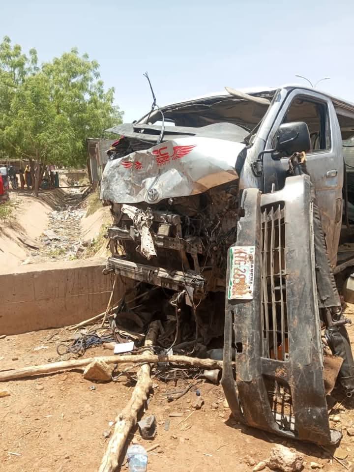 Five killed, 19 injured as speeding Toyota bus rams into pedestrians in Yobe