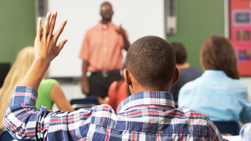 UK eases QTS pathway for Nigerian STEM, language teachers