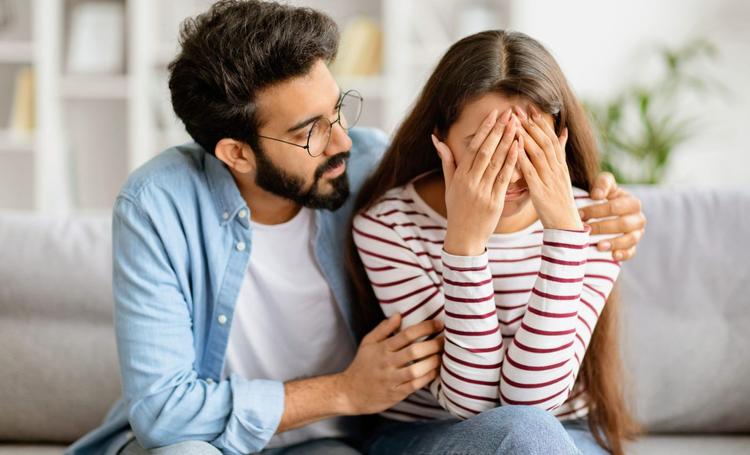 Certain mental health conditions might be transmissible through kissing, study suggests