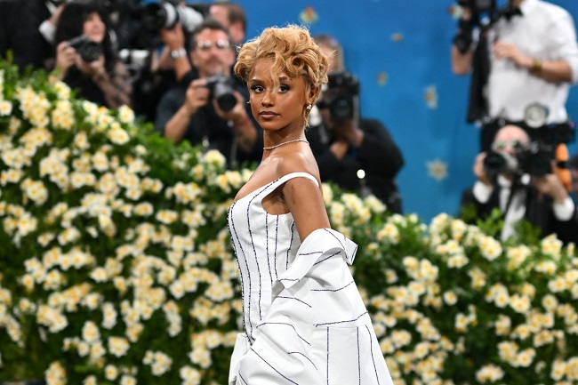 Tyla makes history as first South African and woman to win favourite Afrobeats Artist at AMAs