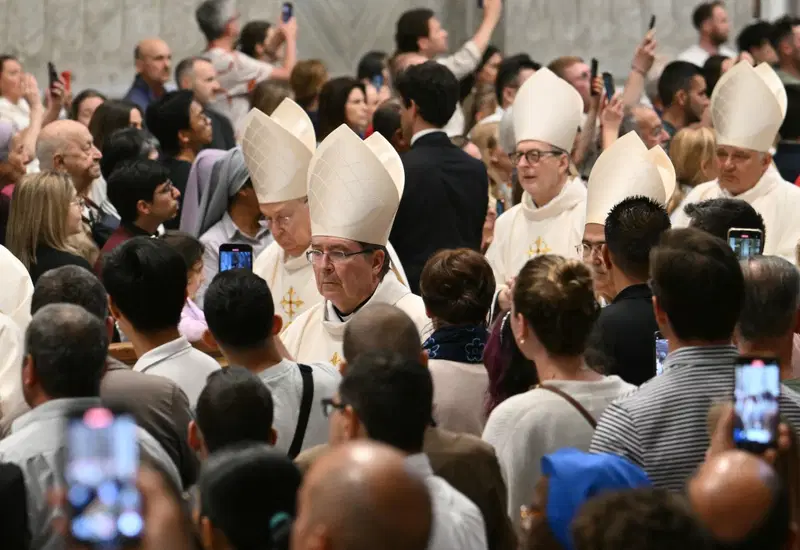 WHAT HAPPENS AFTER THE POPE’S DEATH?