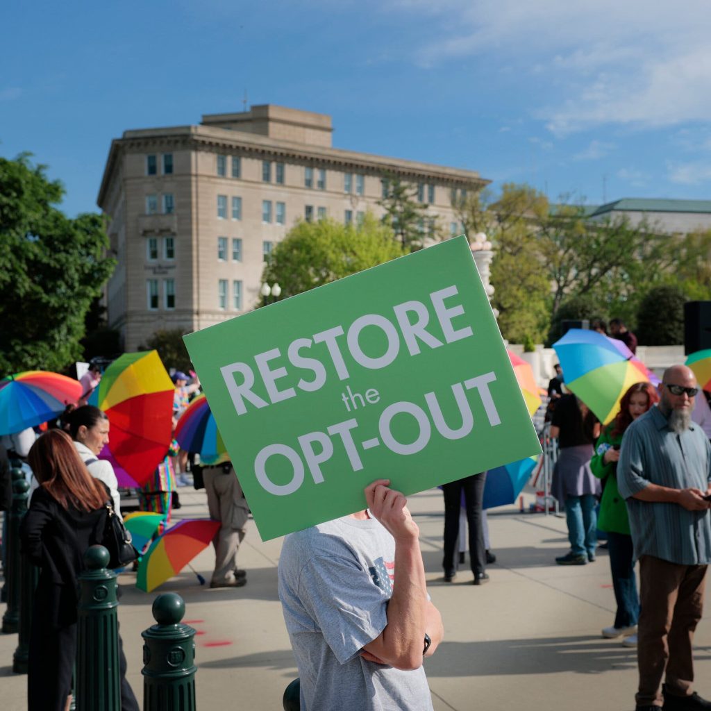 Supreme Court backs parents’ right to opt kids out of LGBTQ story lessons