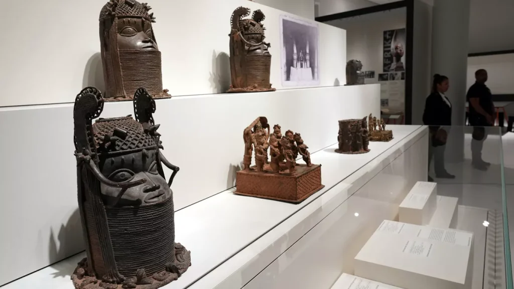 Netherlands returns over 100 looted Benin bronzes to Nigeria