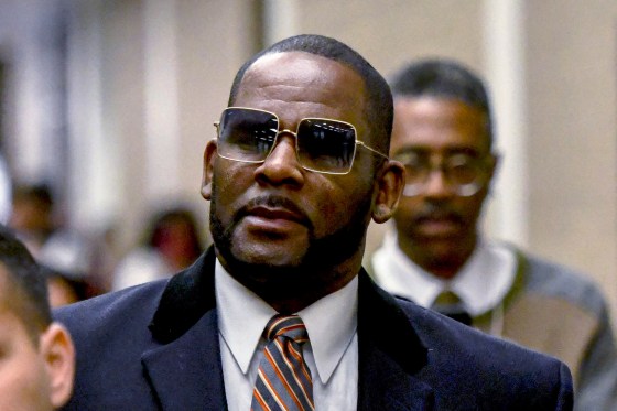 Court refuses R. Kelly’s bid for home confinement