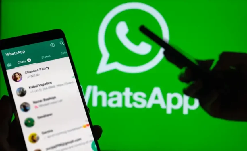US House bars WhatsApp from official devices over security concerns