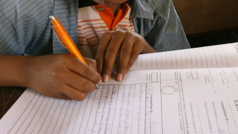 Stampede after explosion kills 29 students during exams in Central African Republic