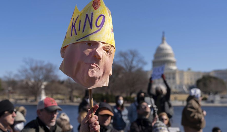 Trump pushes back on monarchy claims from protesters