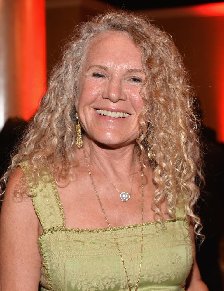 Christy Walton’s anti-Trump ad sparks boycott movement against Walmart