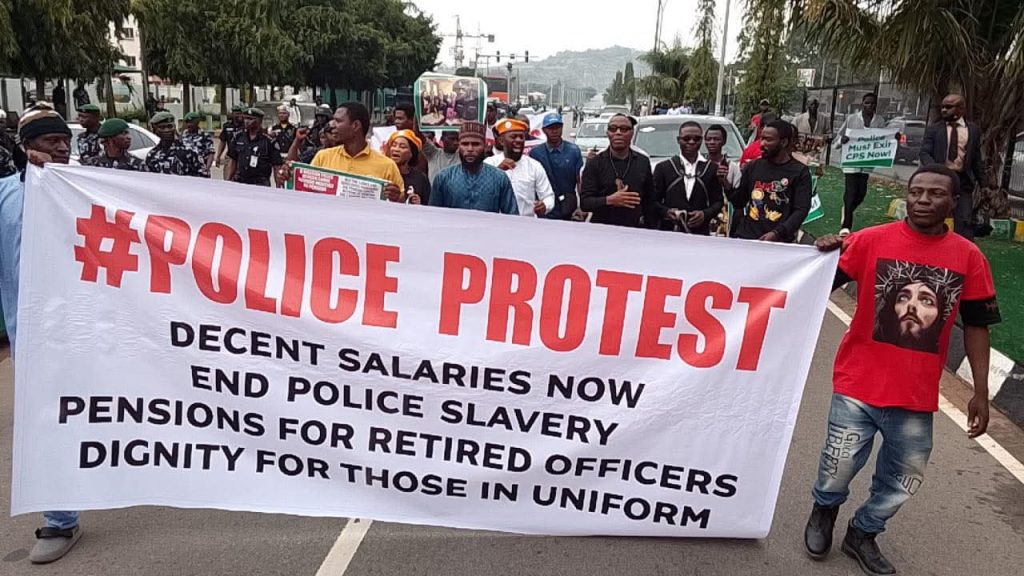 Sowore, others shun warnings, lead retired police officers in protest