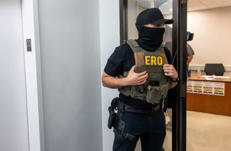 How U.S. Immigration agents track suspects through WhatsApp metadata