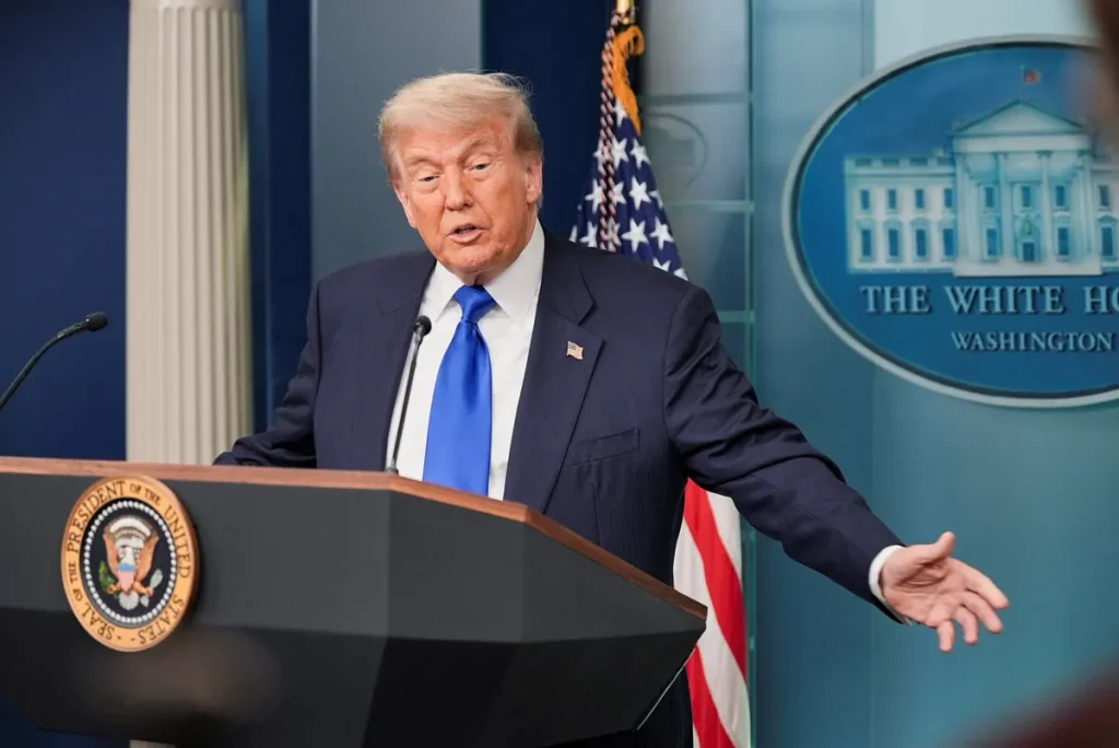 Trump to impose 30% tariff on EU goods from August 1