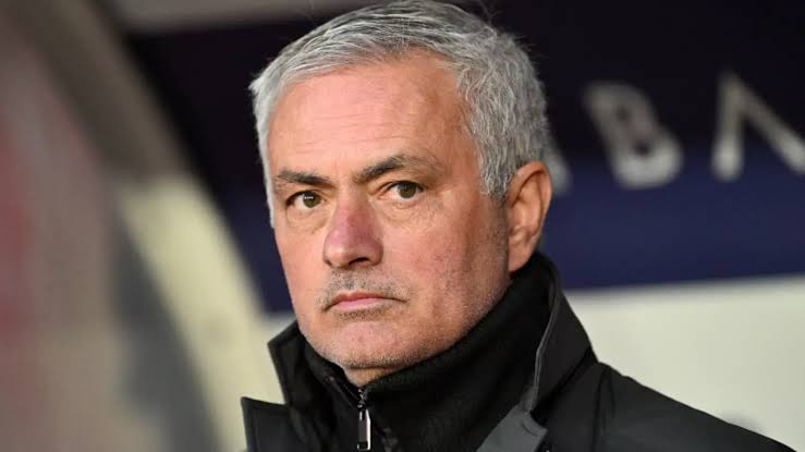 Jose Mourinho quits Fenerbahce after one season as head coach