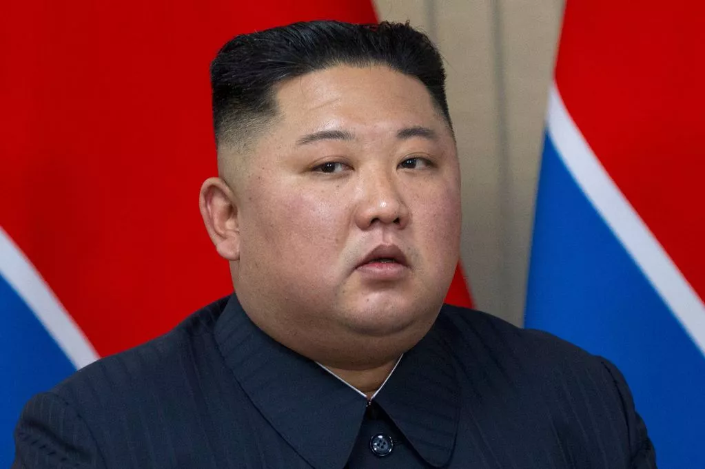 Kim Jong-un plans to deploy 100,000 troops to Ukraine as North Koreans volunteer to fight for Putin