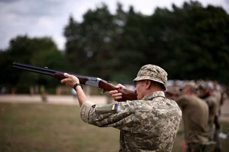 Zelensky vows to ‘push Russia to peace’ amid ongoing war
