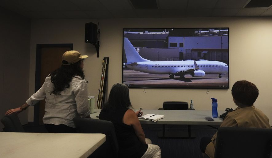 U.S. deportation flights reach record highs as advocates say airlines hide tracking