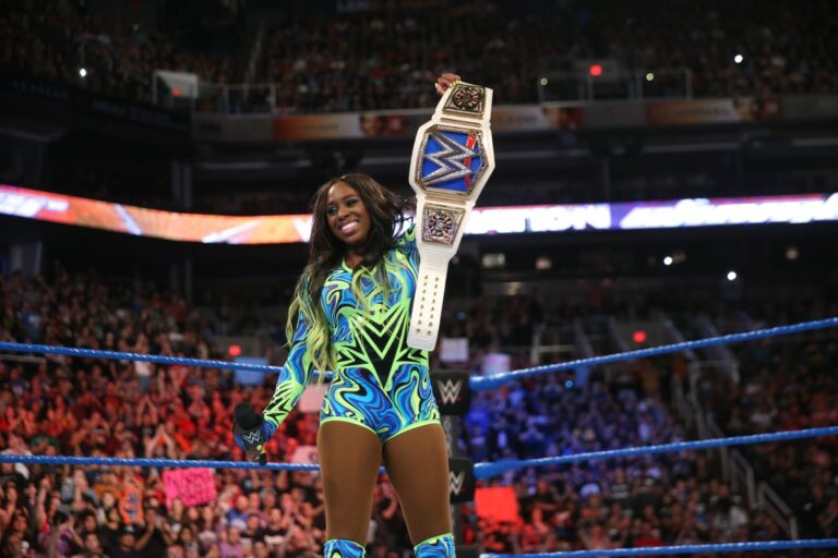 WWE champion Naomi steps away after pregnancy announcement