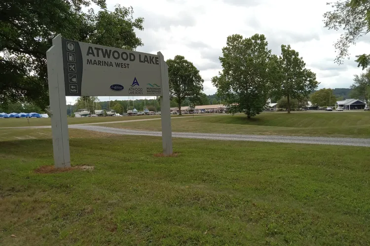 Amish mother charged with murdering 4-year-old son in Ohio lake