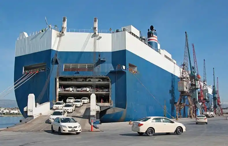 High customs levy, import decline turn cars into luxury goods