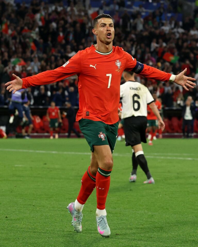 Ronaldo hits 942 career goals as Portugal crush Armenia 5-0