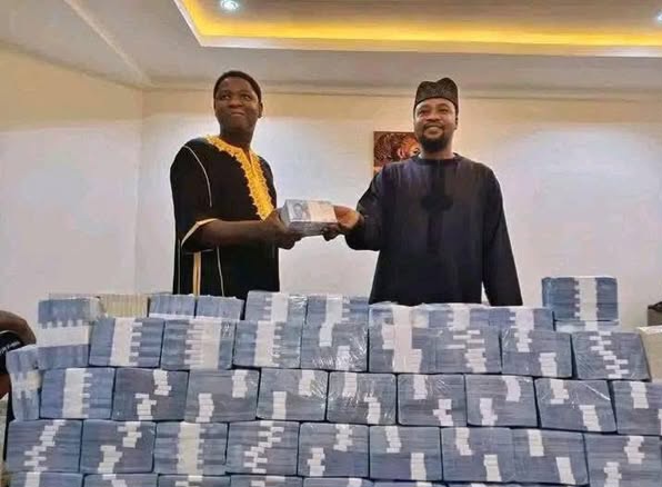 Lawmaker under fire for sharing ₦224m in cash to childhood friends, youths in Adamawa