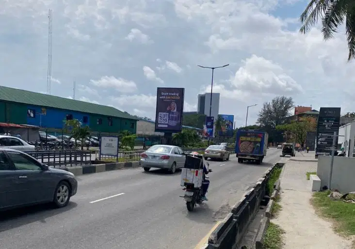 Lagos to close Ozumba Mbadiwe road for nine hours daily for seven-day rehabilitation works