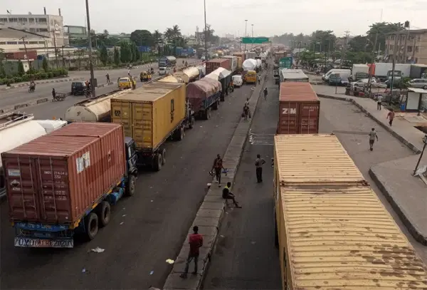 Lagos commuters stranded as heavy floods block roads