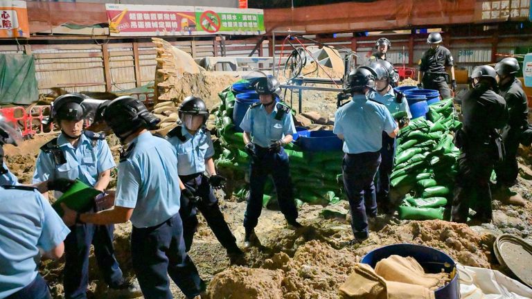 6,000 residents evacuated after huge WWII bomb unearthed in Hong Kong
