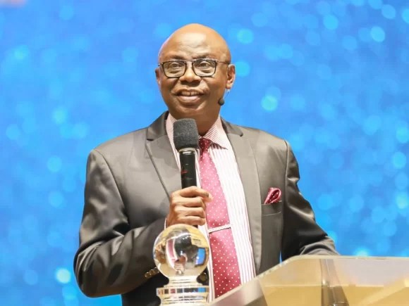 Tunde Bakare rejects pressure to join ADC, says he won’t betray APC roots