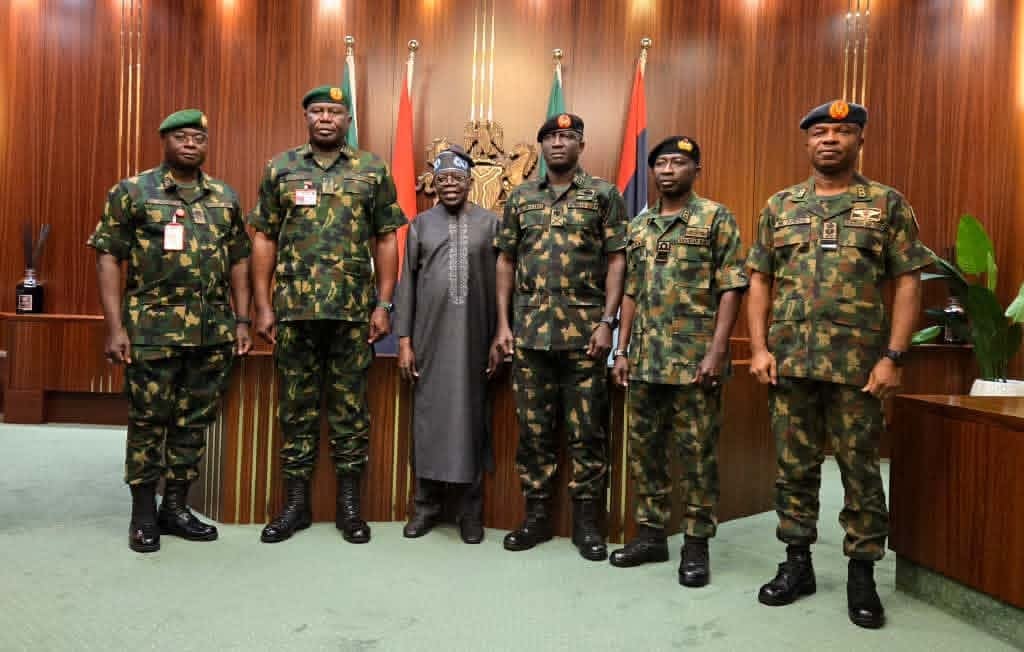 Tinubu holds first meeting with newly appointed service chiefs at Aso Rock