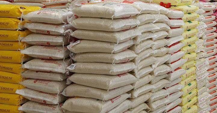 Rice price decline shows policy gains, but traders count losses