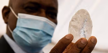 Botswana, U.S. in advanced talks to lift diamond tariffs