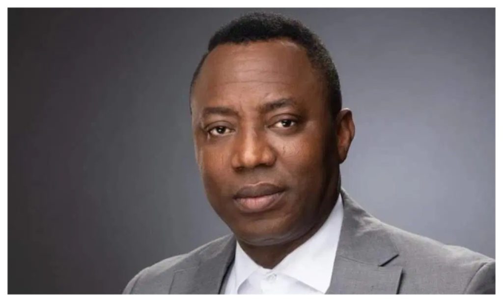Sowore, Nnamdi Kanu’s brother, and lawyer Ejimakor freed from Kuje Prison
