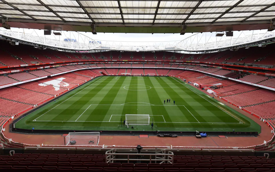 Arsenal plan £500m Emirates expansion, eye temporary Wembley move