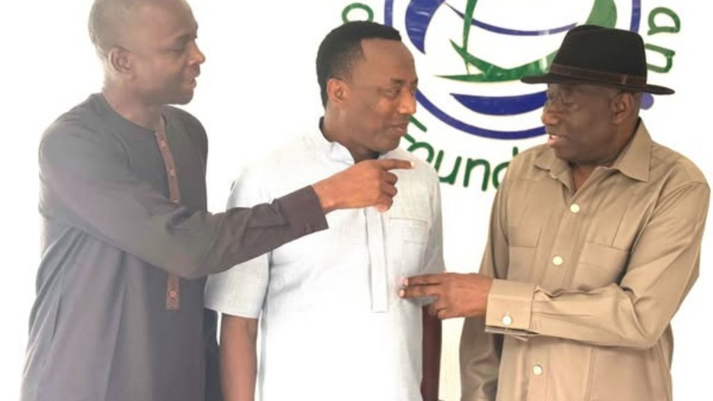 Sowore meets Jonathan, seeks support for Nnamdi Kanu’s release