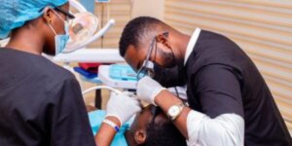 Over 43,000 Nigerian health workers relocate in two years