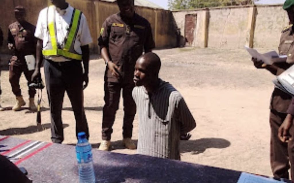 Convict who shared stolen noodles with girlfriends laments none visited him in detention