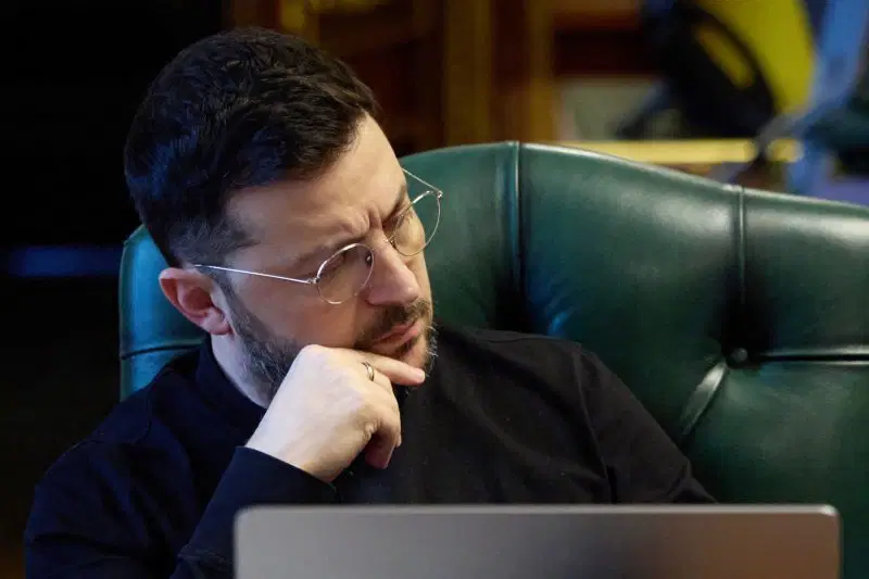 Ukraine and Russia clash over Trump-backed peace plan