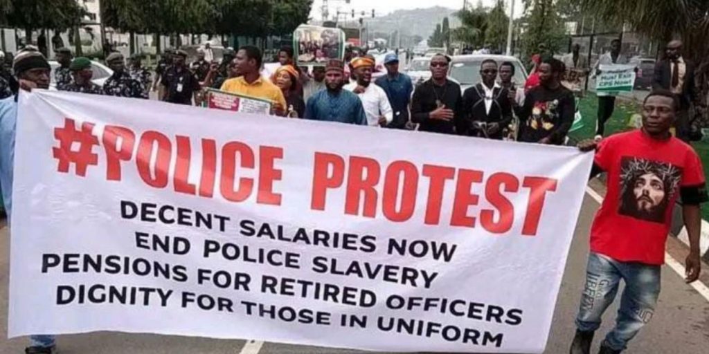 Retired police officers protest at National Assembly, lament unpaid benefits after 35 years of service