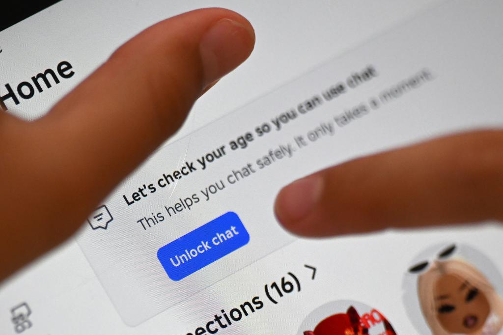 Australian teens skirt world’s first social media ban…Fool age checks by frowning at camera…