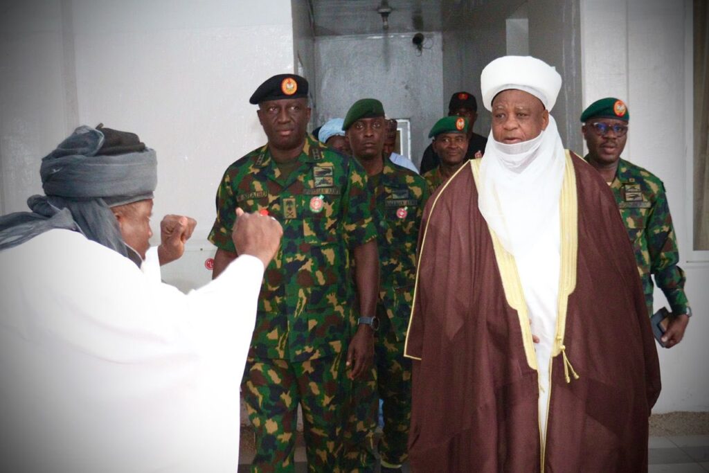 Army Chief visits Sultan after US strikes on Sokoto