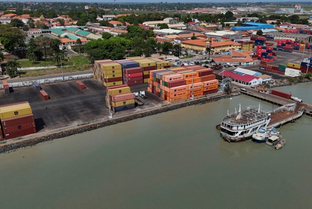 Venezuelan gangs, African jihadists driving record cocaine flow into Europe