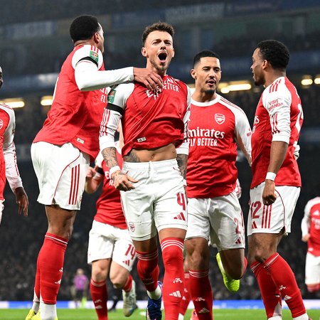 Arsenal edge Chelsea 3-2 to take Carabao Cup semi-final lead
