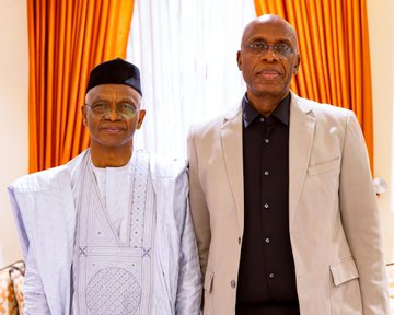 PHOTOS: Amaechi, Atiku, others visit El-Rufai over mother’s death