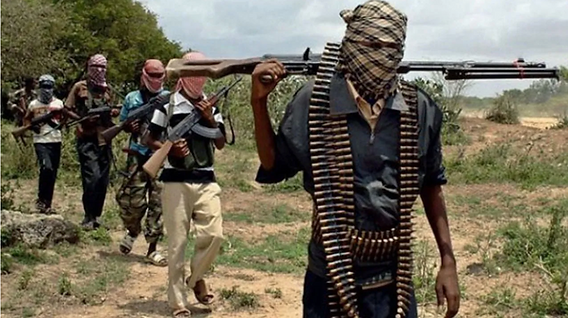 Gunmen invade Oyo school, shoot teacher, abduct principal and students