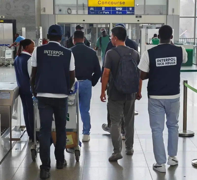Nigeria extradites Chinese fugitive accused of running 5 million ponzi scheme