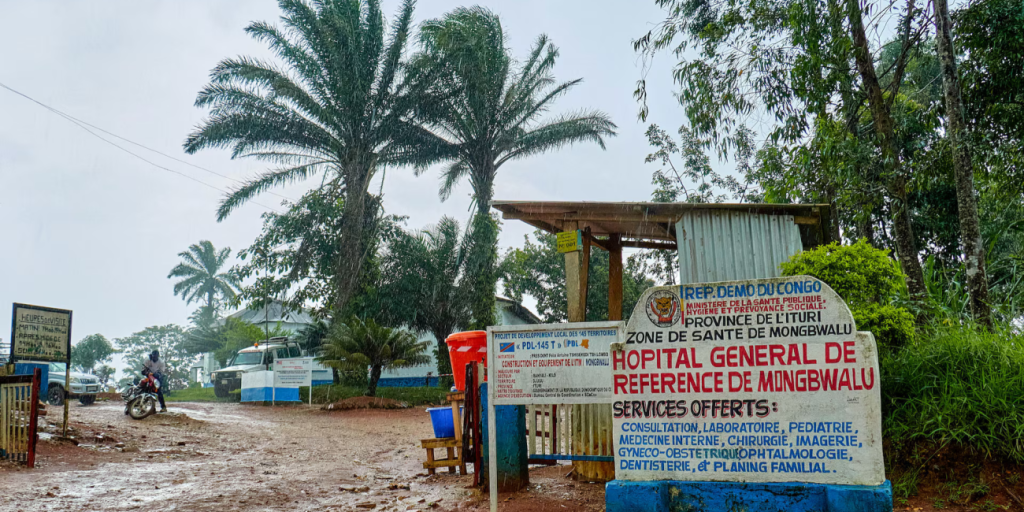 Uganda shuts border as Ebola spreads again Uganda shuts border as Ebola spreads again