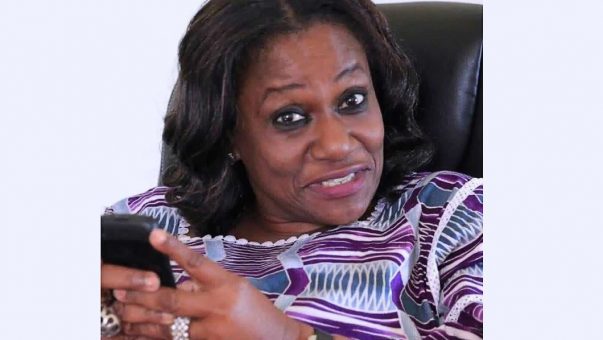 Ogun police investigate killing of retired OGTV broadcaster, security guard Ogun police investigate killing of retired OGTV broadcaster, security guard