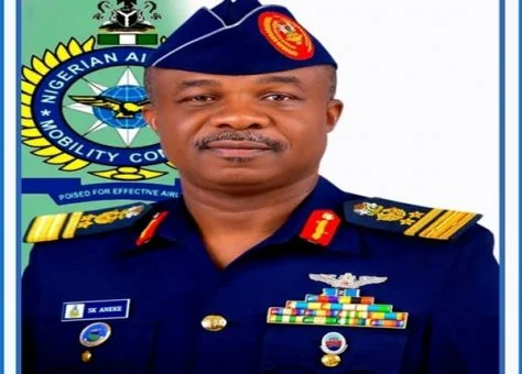 Nigerian Air Force officers beat Lagos bus driver to death over N100,000 road dispute Nigerian Air Force officers beat Lagos bus driver to death over N100,000 road dispute