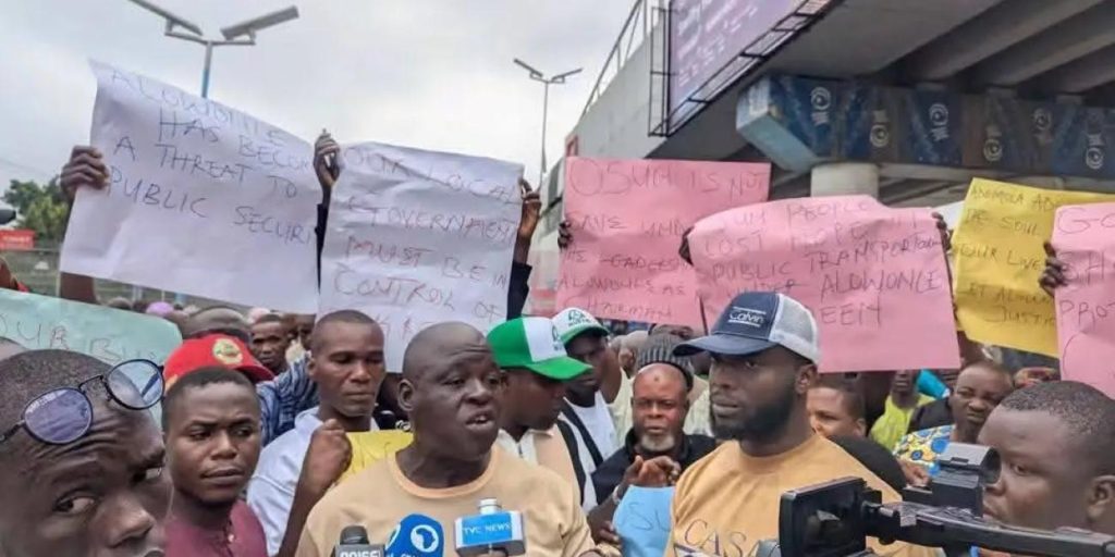 Osun transport workers protest bloodshed, demand IGP’s intervention Osun transport workers protest bloodshed, demand IGP’s intervention