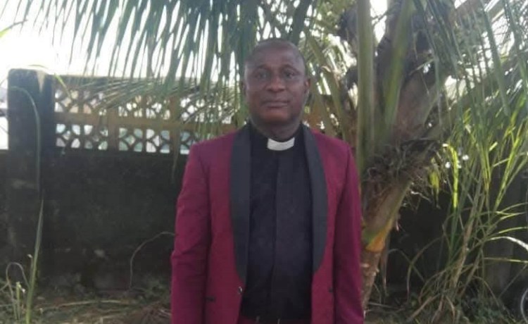 Court orders death by hanging for pastor who killed daughter Court orders death by hanging for pastor who killed daughter